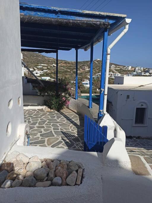 Δίκλινο Δωμάτιο Δονούσα Με Εξαιρετικό Μπαλκόνι Exterior photo